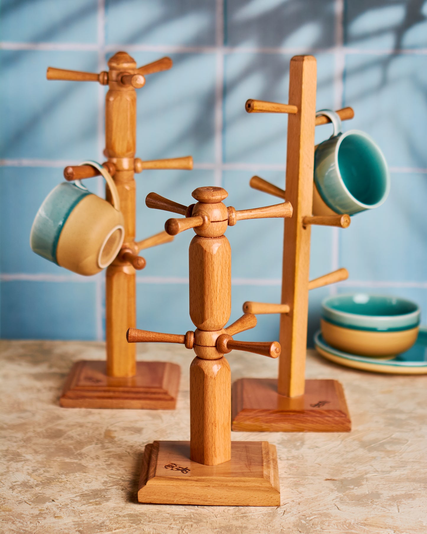 Classic Mug Holder